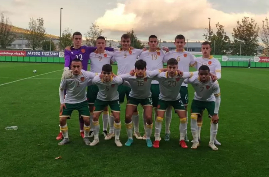 Юношеският национален отбор на България до 17 г победи с