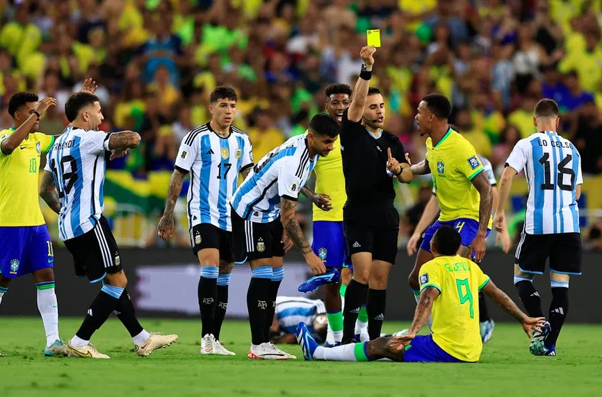 Световният шампион Аржентина победи с 1 0 като гост Бразилия на