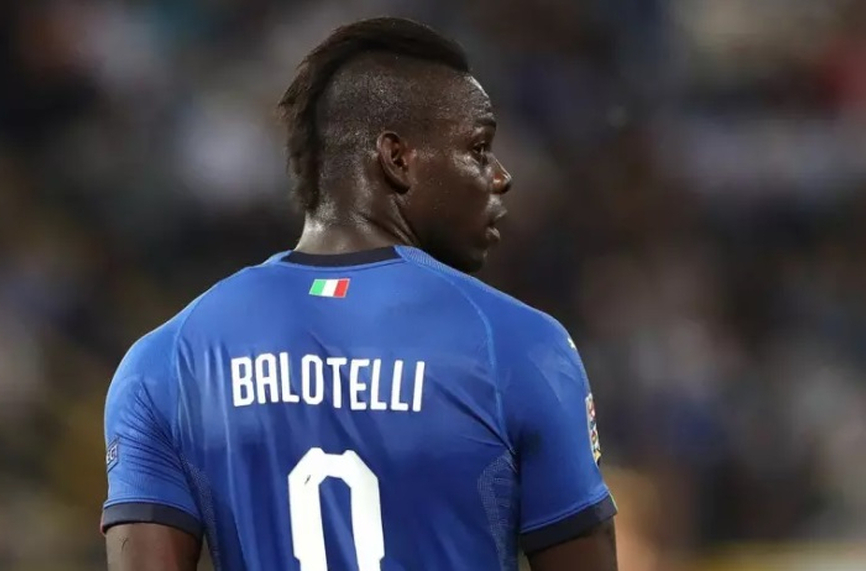 Противоречивият италиански нападател Марио Балотели направи интересен коментар след мача