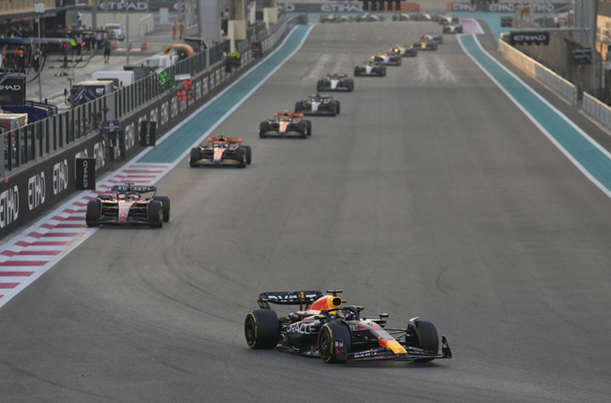 Макс Верстапен спечели Гран при на Абу Даби 22 ри кръг