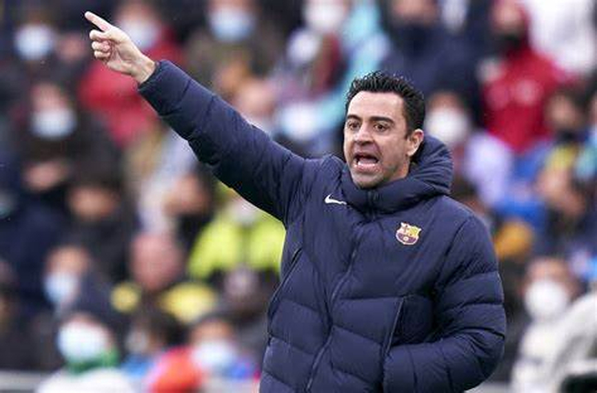 Готово ли е ръководството на Барселона да уволни Шави Ернандес