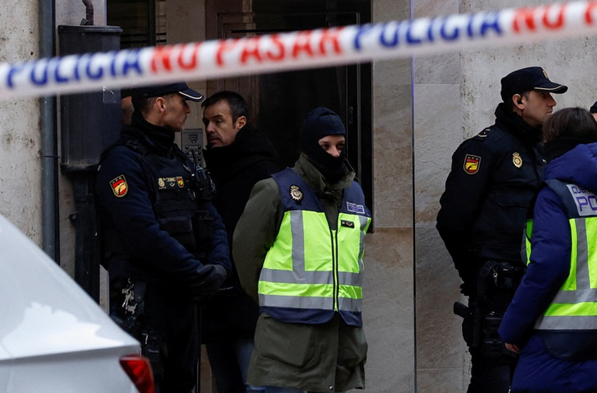 В Испания: Арестуваха 53 души от организация за манипулиране на резултати