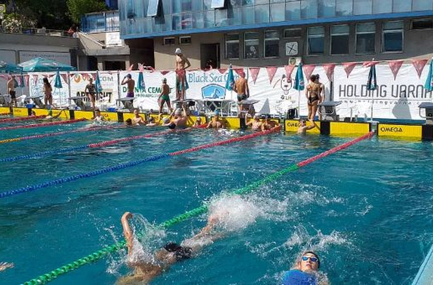 400 плувци от 5 държави идват във Варна за Black Sea Cup
