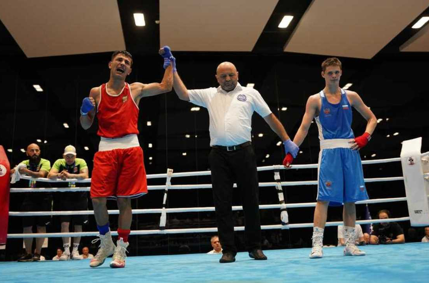 За 40 секунди: Българин стана еврошампион по бокс за юноши