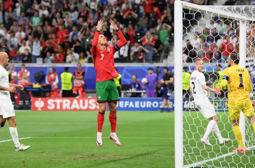 НА ЖИВО: Португалия - Словения 0:0, греда на Палиня