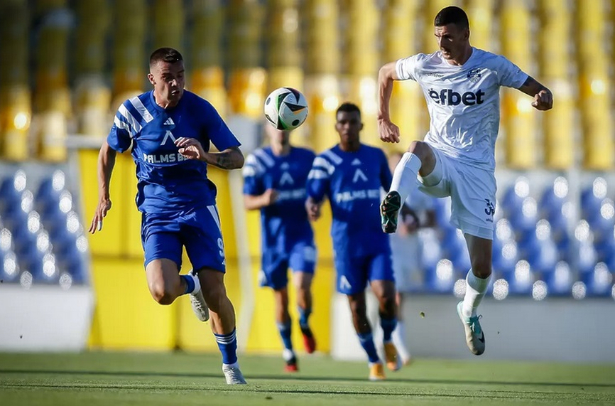 Левски не успя да победи Арда, двата тима завъртяха безлично 0:0