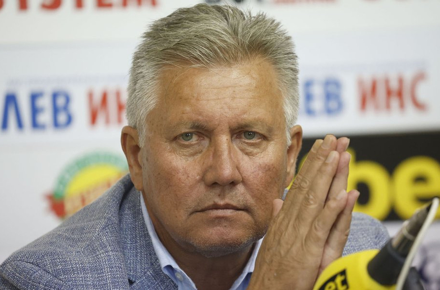 Иван Василев: Можех да продам Локомотив София, но щяхме да се превърнем в Берое-2