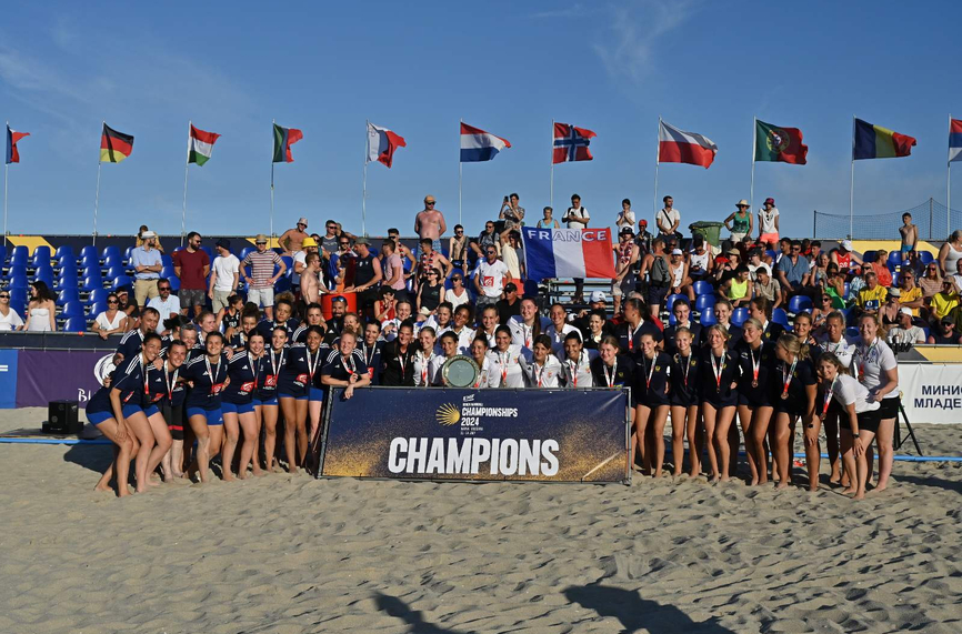 Полша и Унгария спечелиха златните медали на Европейските квалификации по плажен хандбал