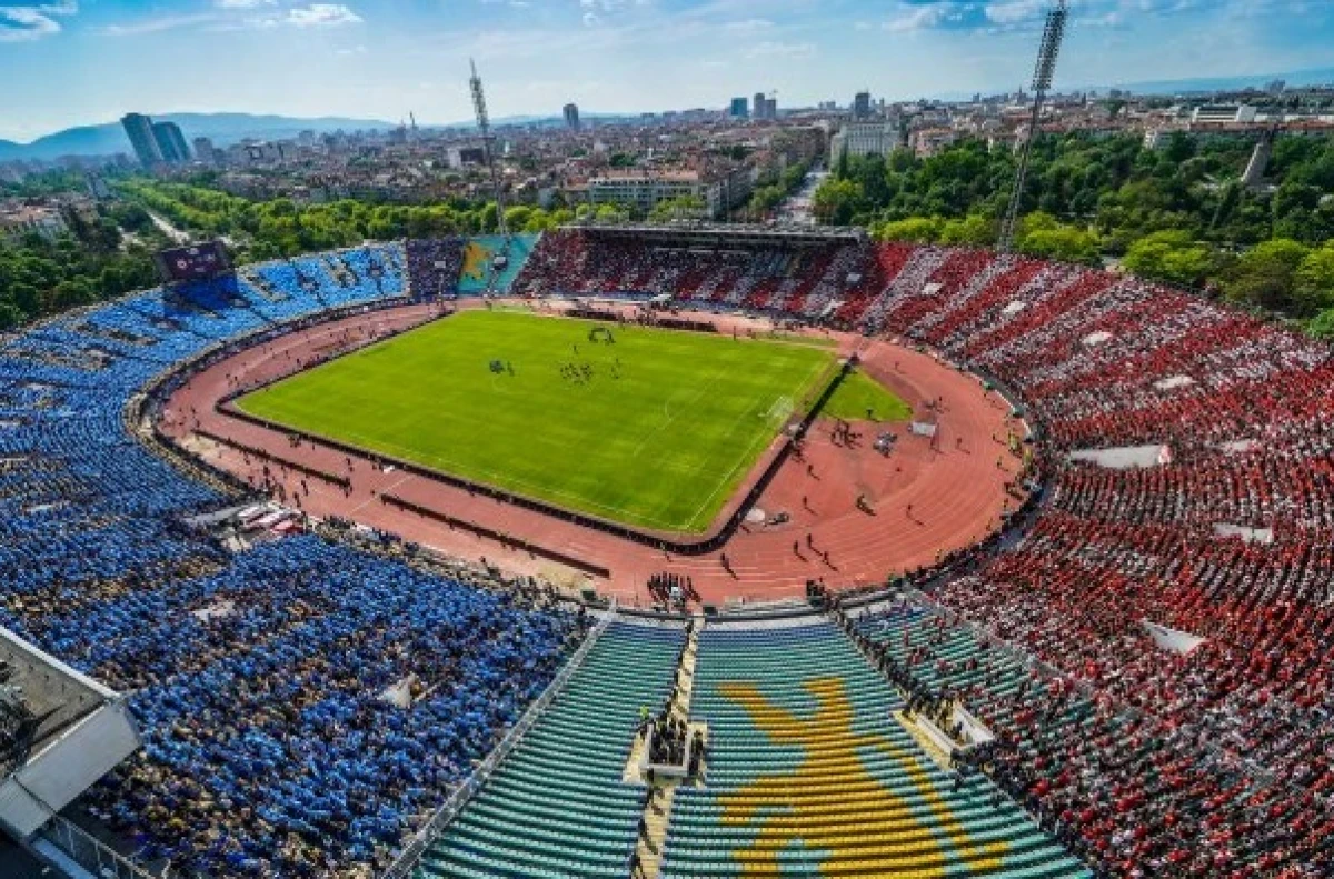 НА ЖИВО: Левски - ЦСКА 0:0, "сините" удариха греда